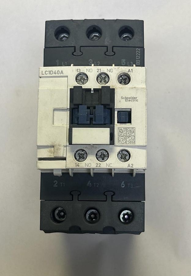 Used SCHNEIDER ELECTRIC,LC1D40A,CONTACTOR