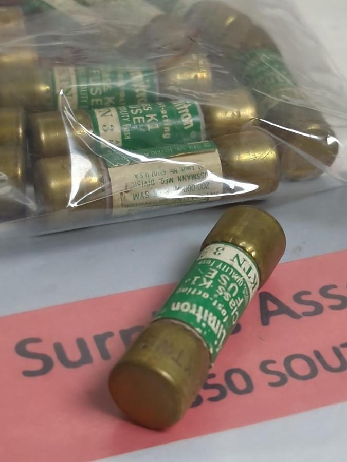 Used COOPER BUSSMANN,KTN3,LIMITRON 3 AMP FUSE LOT OF 24 PRE-OWNED