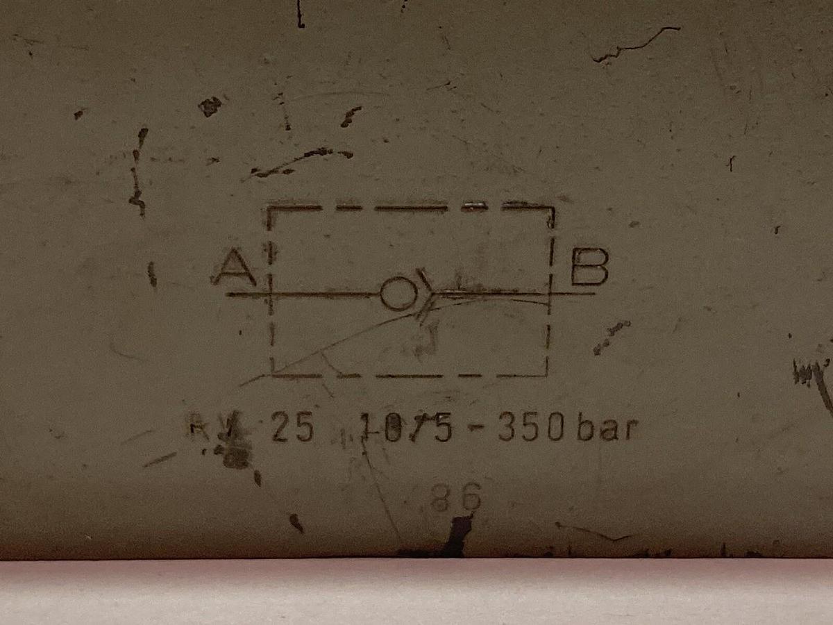 Used Unbranded,RV-25-10/5-350bar,Hydraulic Check Valve