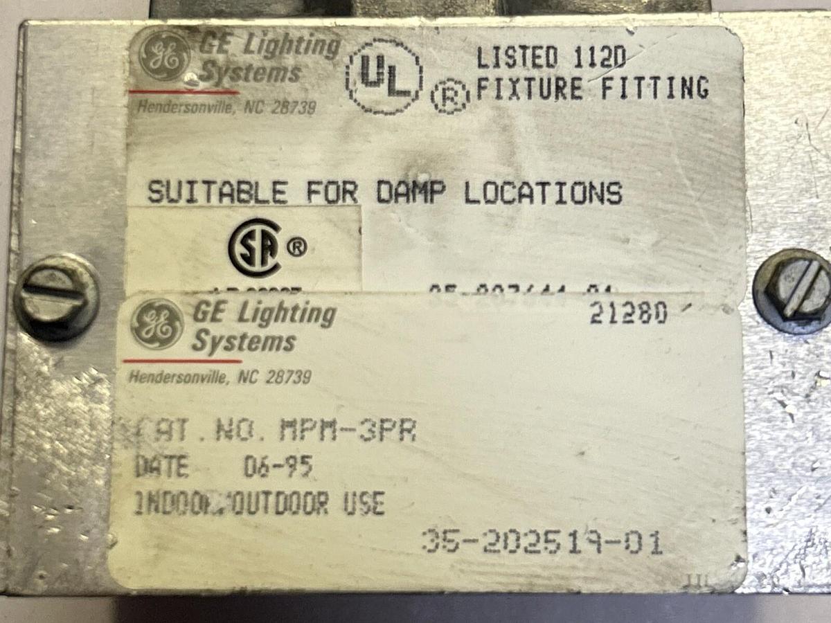 GE LIGHTING SYSTEMS,MPM-3PR,FIXTURE FITTING NOS