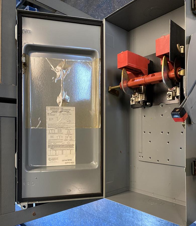 Square D,HU-264-A,Safety Switch 200AMP 600V NOS