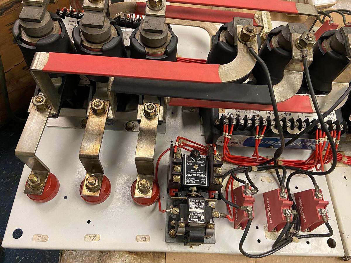 Joslyn Clark,USAVAC,Reversing Vacuum Contactor 600V 160A