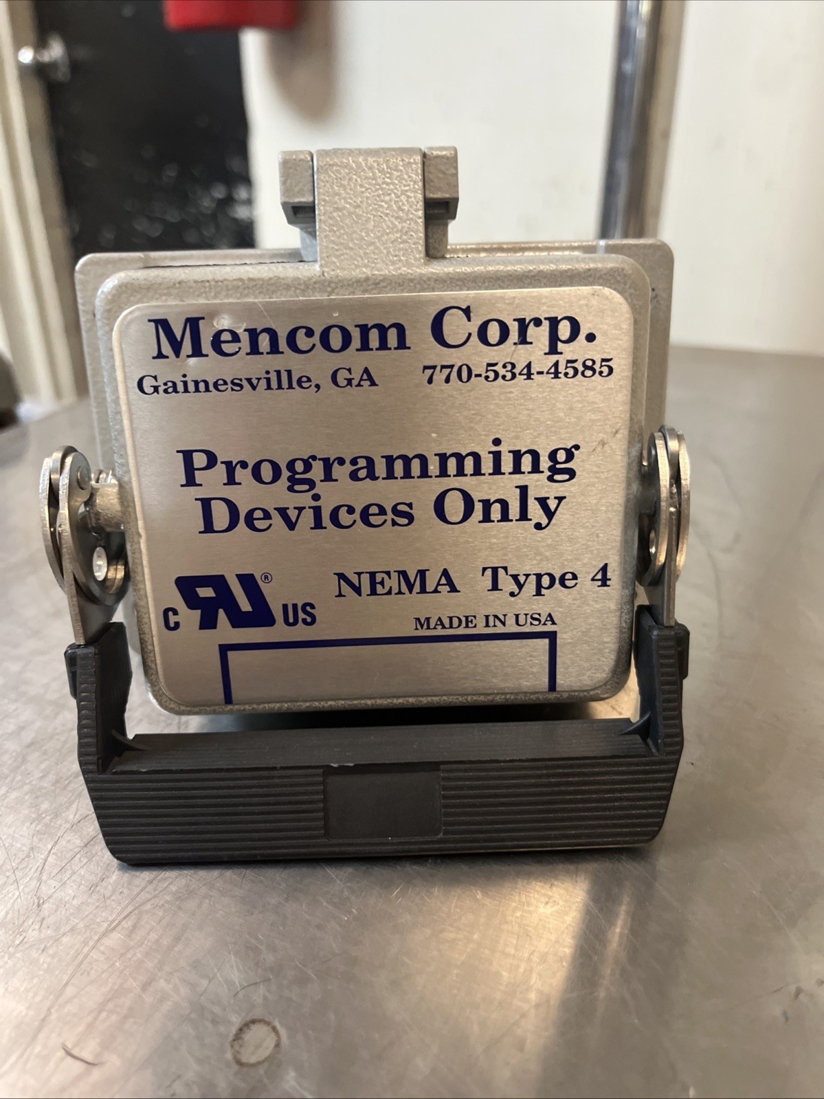 Used MENCOM,NEMA TYPE 4,PROGRAMMIMG DEVICE