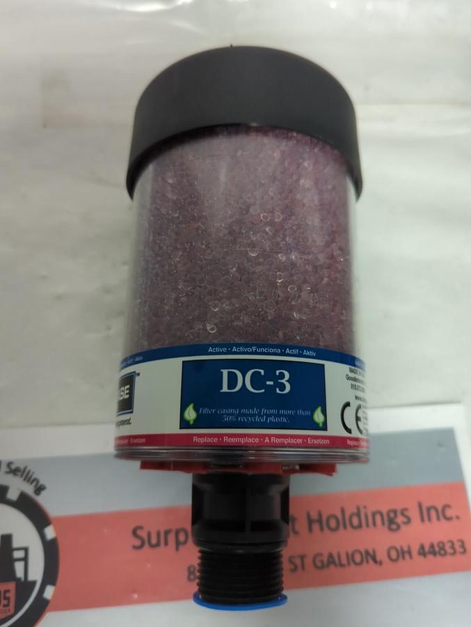 DES-CASE,DC-3,DESICCANT BREATHER/FILTER NOS