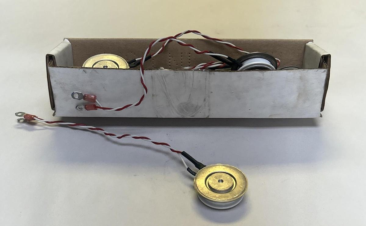 Used WESTINGHOUSE,T6200830040N,THYRISTOR LOT OF 12