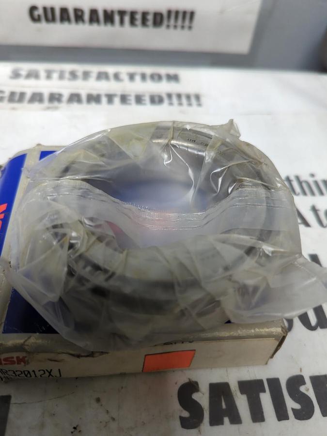 NSK,HR32012XJ,ROLLER BEARING CUP & CONE SET 60MM X 95MM X 23MM