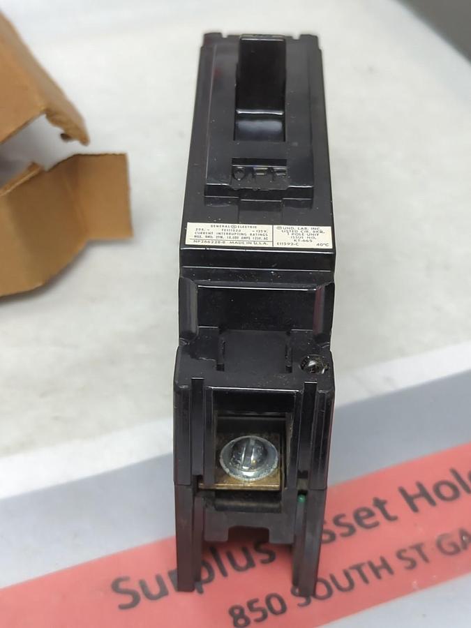 GENERAL ELECTRIC,TE111020WL,CIRCUIT BREAKER 1-POLE 20 AMP NOS