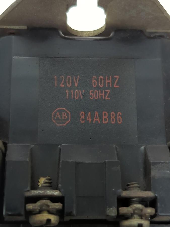 Used ALLEN BRADLEY,700-NT,SERIES C TIMING RELAY 700-N400A1 PRE-OWNED