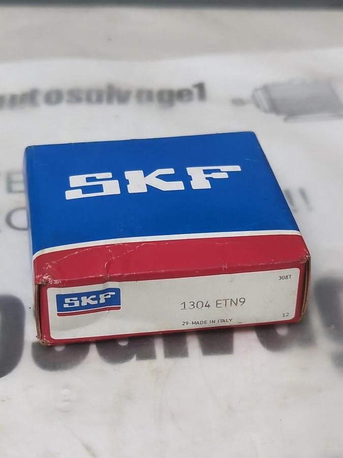 SKF,1304ETN9,SELF ALIGNING BEARING 20MM X 52MM X 15MM SELAED BOX