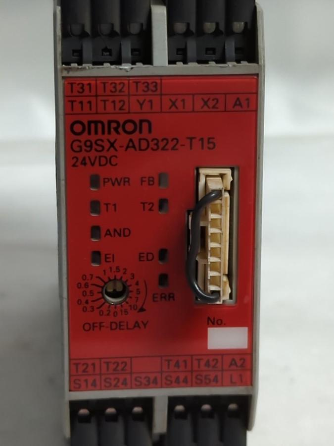 Used OMRON,G9SX-AD322-T15-RC,FLEXIBLE SAFETY UNIT LOAD 24VDC 0.8A PRE-OWNED