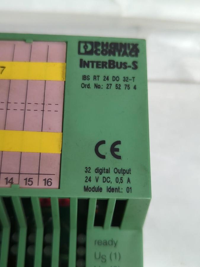 Used PHOENIX CONTACT,IBS AT 24 DO 32-T,INTERBUS S DIGITAL OUTPUT MODULE PRE-OWNED