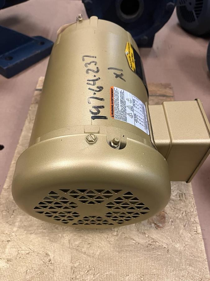 Used BALDOR,EM3604,ELECTRIC MOTOR 1HP 3PH 1155RPM FRAME 184