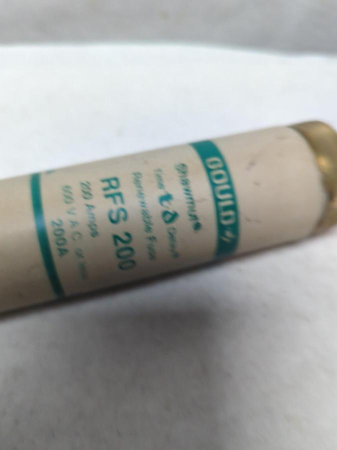 Used GOULD SHAWMUT,RFS-200,RENEWABLE 200 AMP FUSE PRE-OWNED