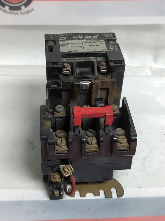 Used SQUARE D,8536-SA0-12,MOTOR STARTER SERIES B SIZE 00 600 VAC PRE-OWNED
