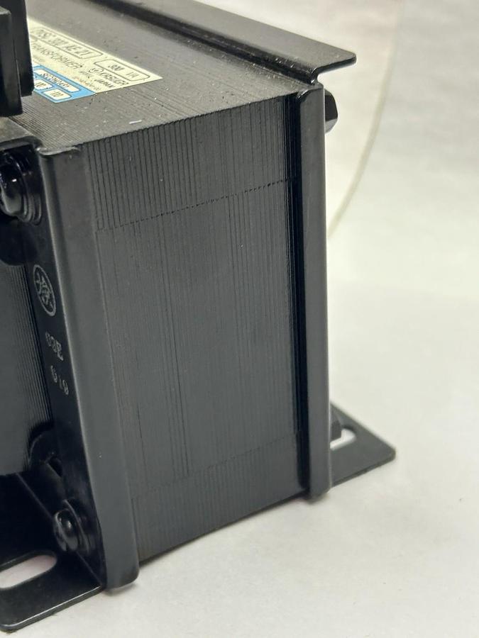 Kasuga,DVSC300AE21,Single Phase Transformer 300VA HV 220V LV 110V