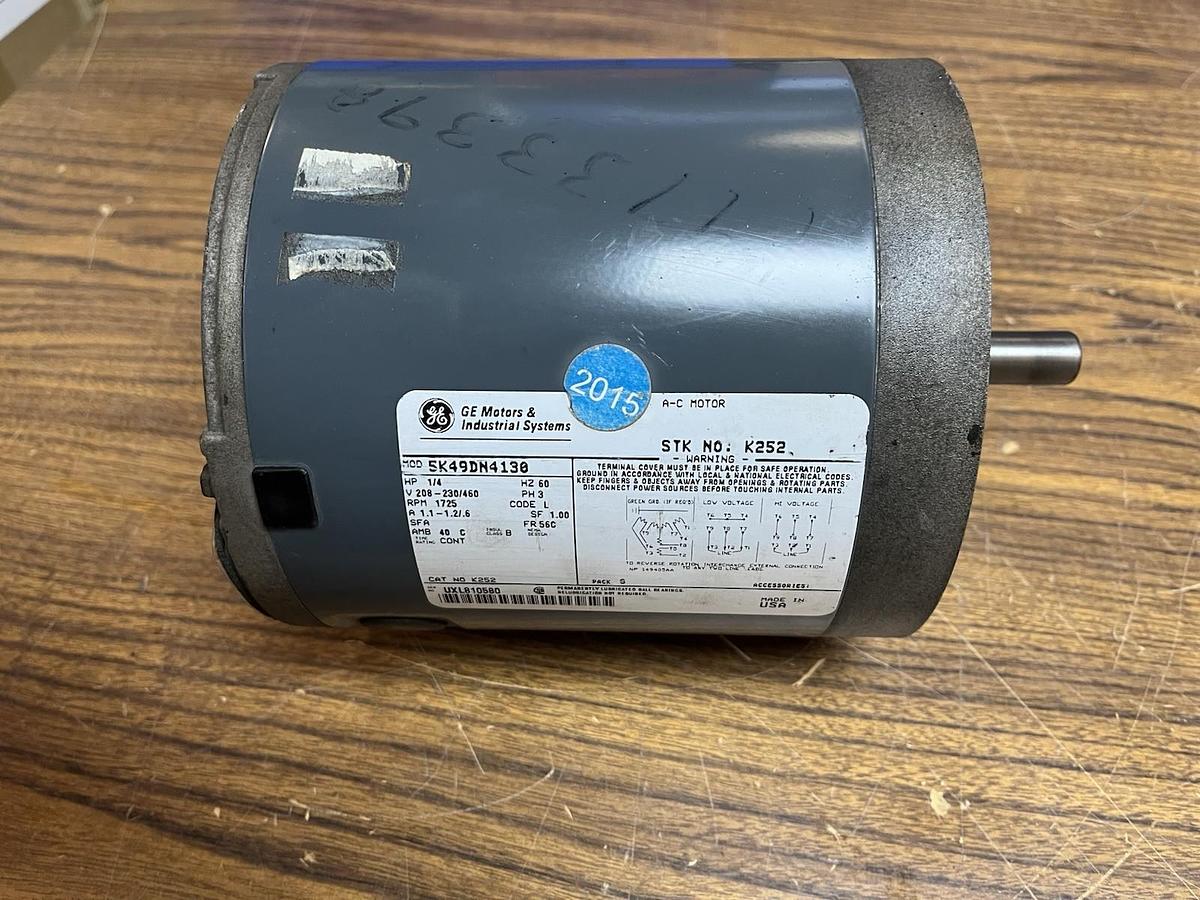 Used GE,5K49DN4130,MOTOR 1/4HP 1725RPM 3PH 56C