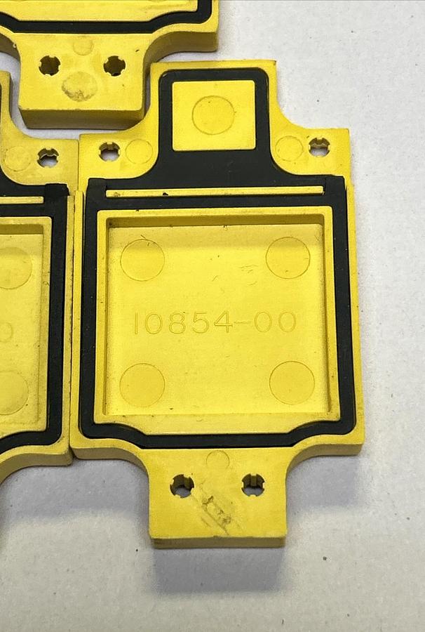 Used BANNER,10854-00,COVER LOT OF 5