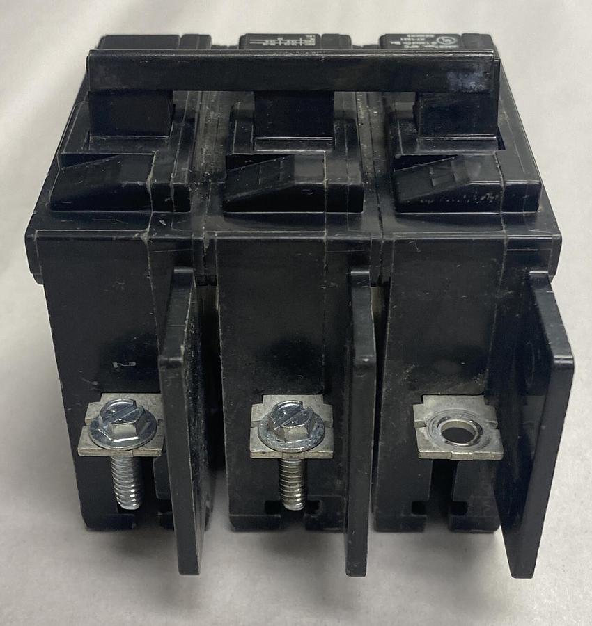 Used SIEMENS,BQ3B030,Circuit Breaker 30 Am 240 Volt 3 Pole