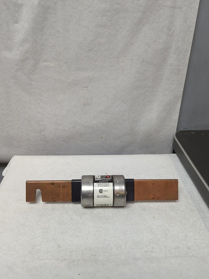 Used COOPER BUSSMANN,FRS-R-400,FUSETRON 400 AMP FUSE PRE-OWNED