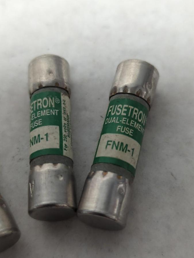 Used COOPER BUSSMANN,FNM-1,FUSETRON 1 AMP FUSE LOT OF 3 PRE-OWNED