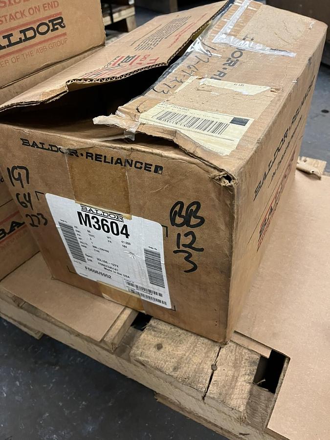 BALDOR,M3604,ELECTRIC MOTOR 1HP 1140RPM 3PH 184