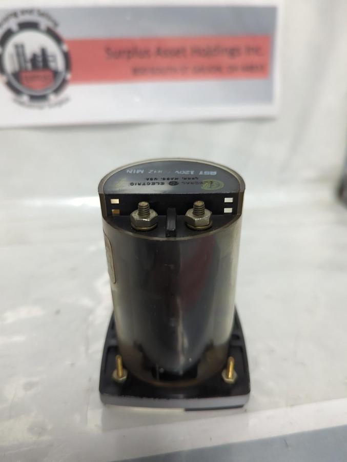 Used GENERAL ELECTRIC,50-240214AAAB1,MINUTE METER 2.5W 120V 60HZ PRE-OWNED