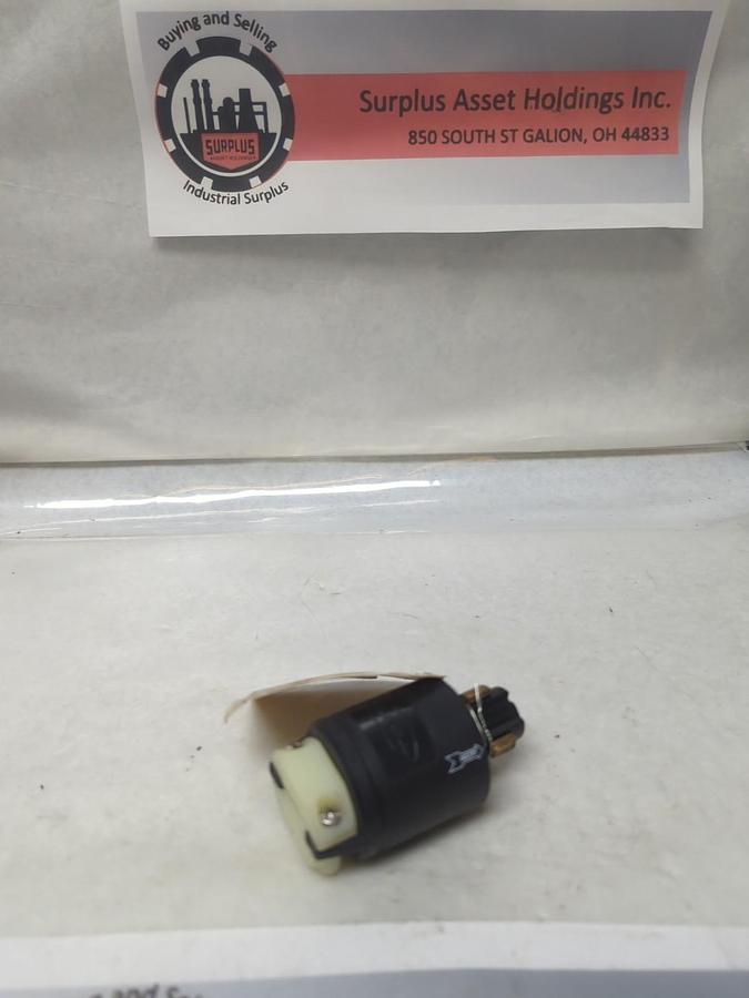 Used HUBBELL,HBL23005GB,LOCK PLUG 10A 250VDC 480VAC 20A 125V PRE-OWNED