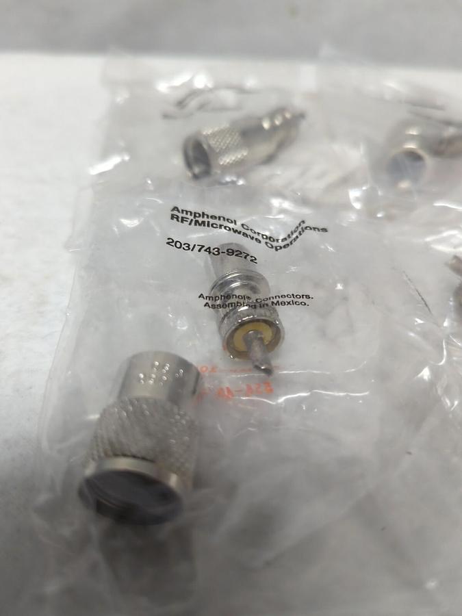 AMPHENOL,203/743-9272,CONNECTORS LOT OF 4 NEW