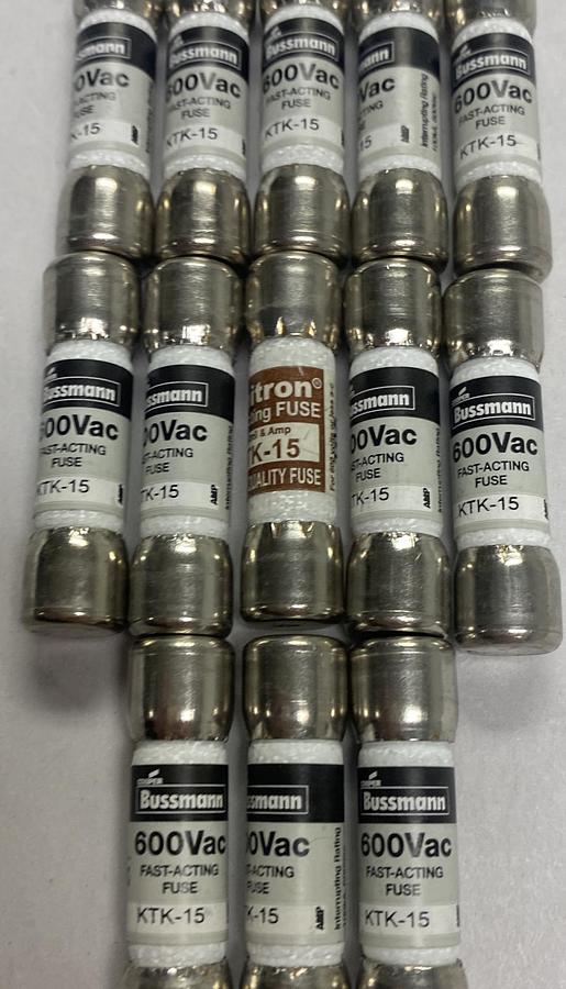 COOPER BUSSMANN,KTK-15,FUSE 15 AMP LOT OF 13 NEW NO BOX