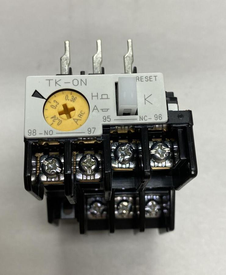 Used Fuji,4NKOAC TK-ON,Overload Relay .24-.36A Lot of 4 NOS In Box