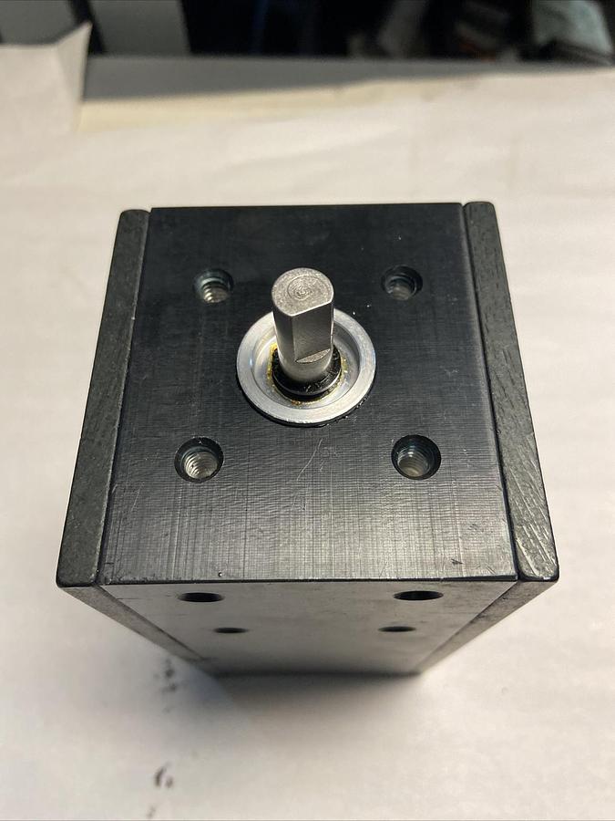 Red Lion,4701000,Shaft Encoder