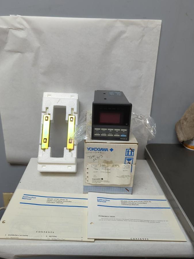 YOKOGAWA,UT40-131*B,DIGITAL INDICATING CONTROLLER NEW IN BOX