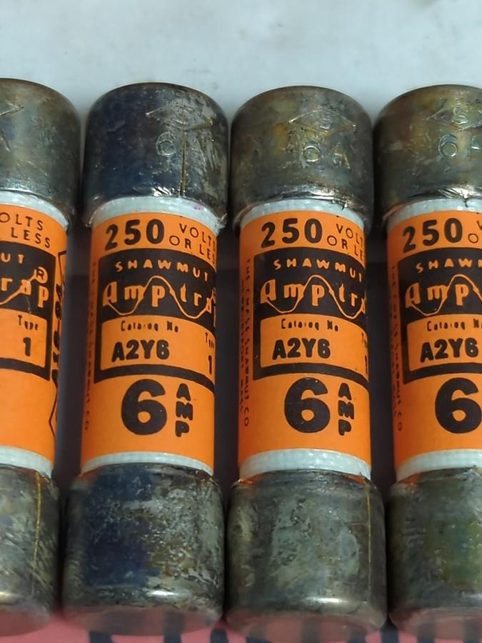 CHASE SHAWMUT,A2Y6,AMP-TRAP 6 AMP FUSES BOX OF 4 NOS
