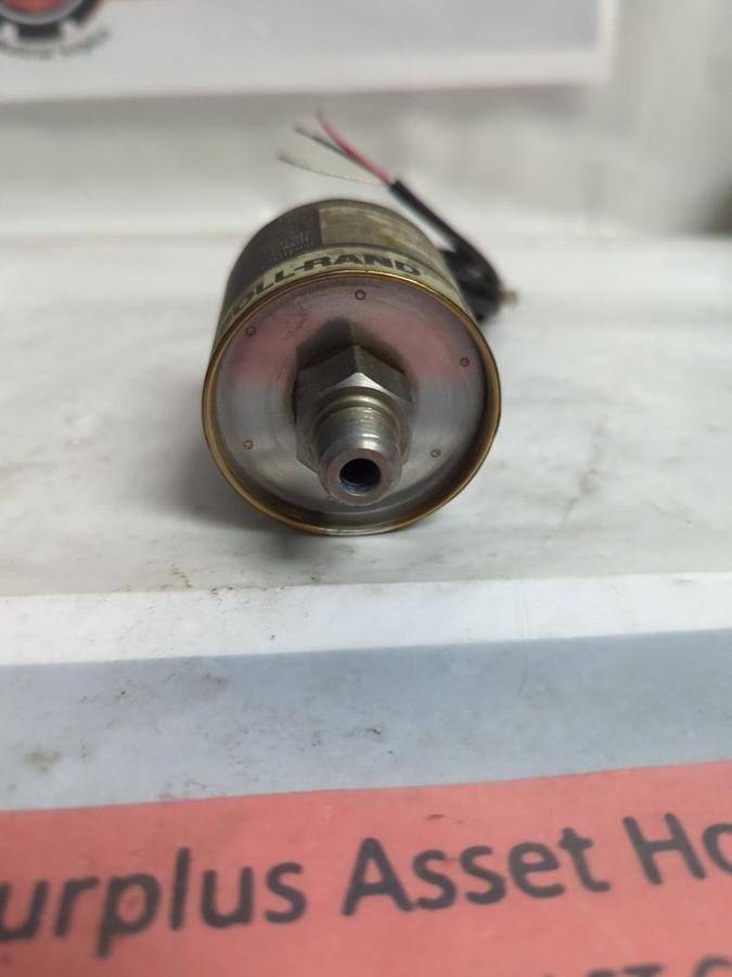 Used INGERSOLL-RAND,1X12830,PRESSURE TRANSMITTER PRE-OWNED