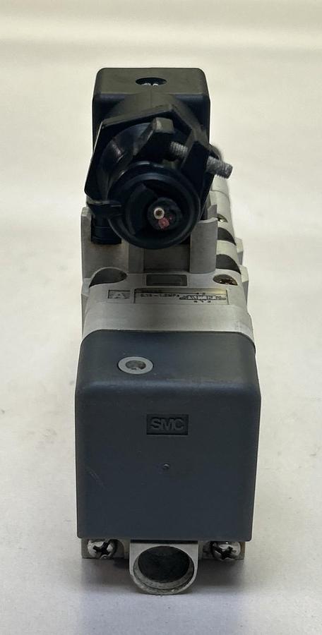 Used SMC,VQ7-6-FHG-D,DOUBLE SOLENOID VALVE