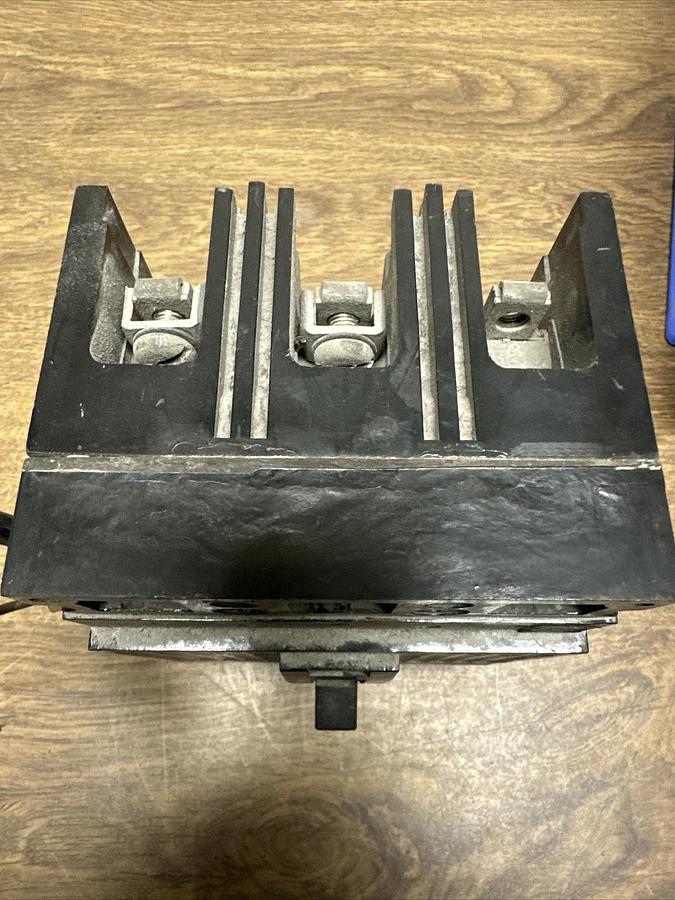 Used General Electric,TEC36015,15 Amp 3 Pole 600VAC Circuit Breaker