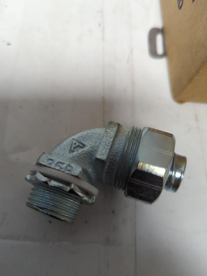 APPLETON,ST9050,1/2 INCH 90 DEG CONDUIT CONNECTORS BOX OF 25 NEW