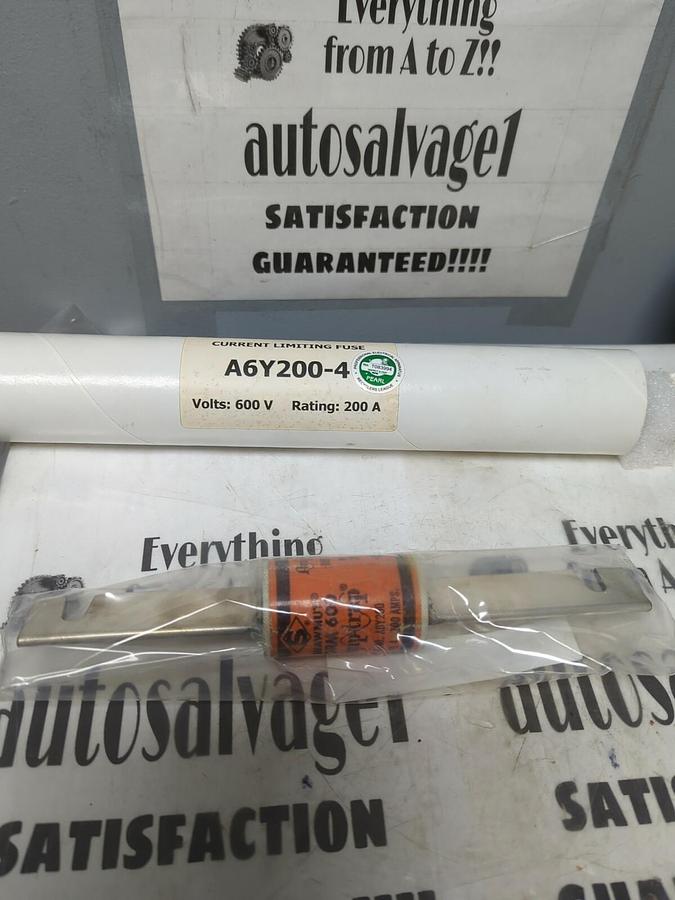 Used SHAWMUT,A6Y200-4,AMP-TRAP FUSE 200 AMP 600V NEW