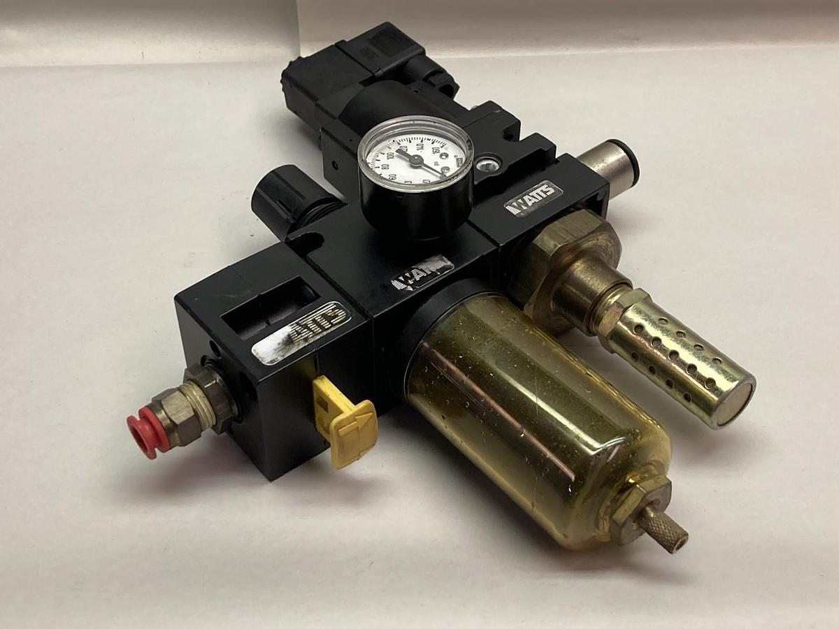 Used Watts,SC75-04K M2,Regulator w/ B75-04WJC Filter
