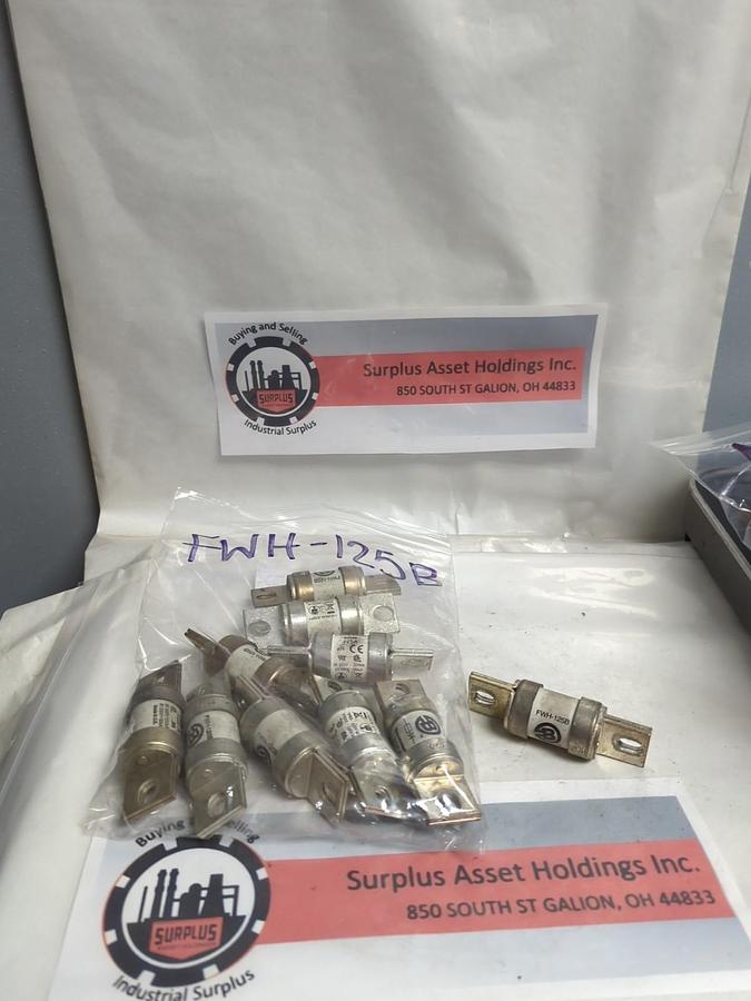 Used COOPER BUSSMANN,FWH-125B,SEMICONDUCTOR 125 AMP FUSE LOT OF 10 PRE-OWNED