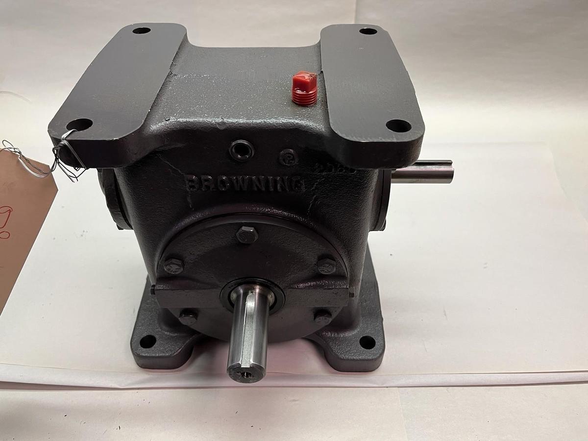 BROWNING,206U1-LR10,GEAR REDUCER INPUT 0.61HP 1750RPM RATIO 10:1