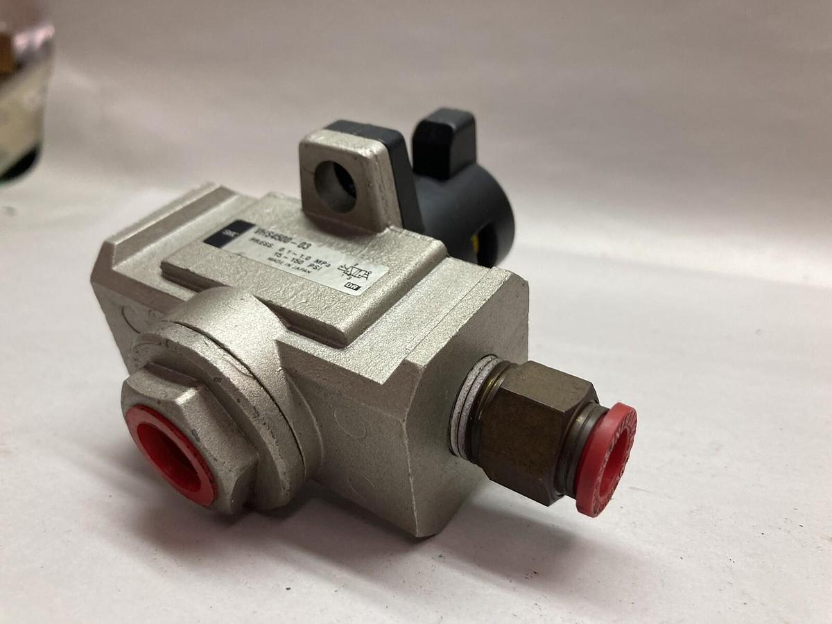 SMC,VHS4500-03,Pneumatic Valve 15-150 PSI