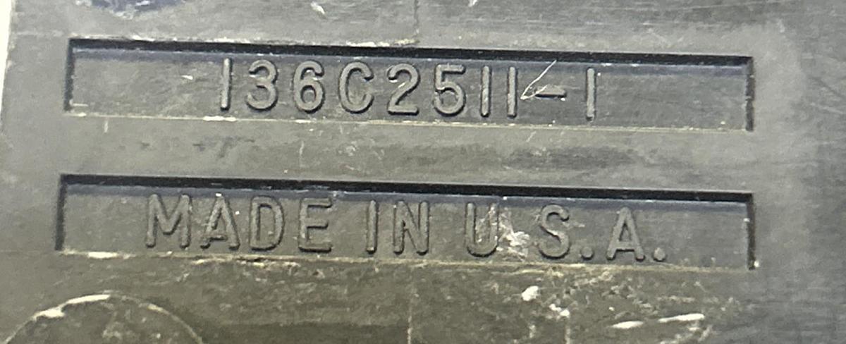 Used GENERAL ELECTRIC,136C2511-1,AUXILIARY CONTACT BLOCK 600V