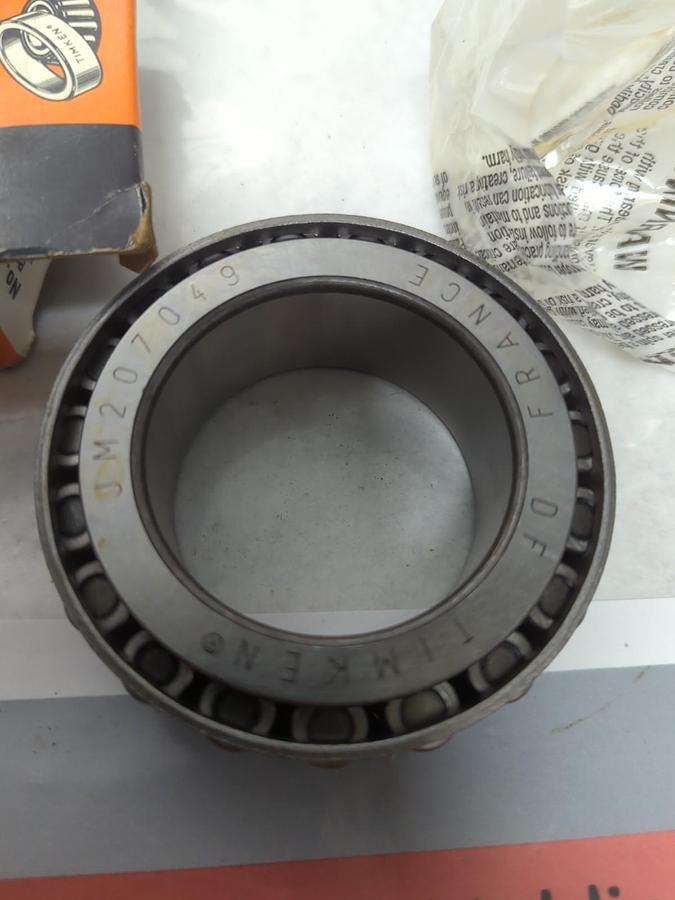 TIMKEN,JM207049,ROLLER BEARING CONE NOS