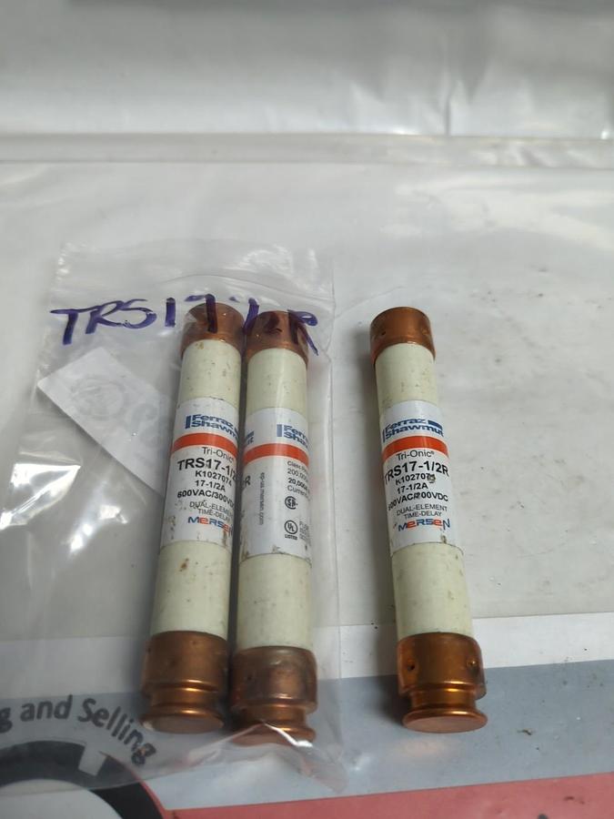 Used FERRAZ SHAWMUT,TRS17-1/2R,TRI-ONIC FUSE17-1/2 AMP LOT OF 3 PRE-OWNED
