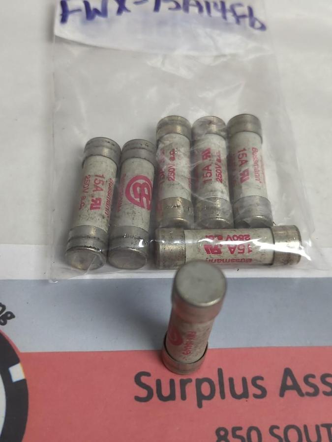 Used COOPER BUSSMANN,FWX15A14Fb,15 AMP FUSE LOT OF 7 PRE-OWNED