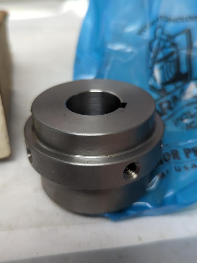 REXNORD,10287368,E3-0.875S 0.875" BORE 3/16" X 3/32" KW NOS