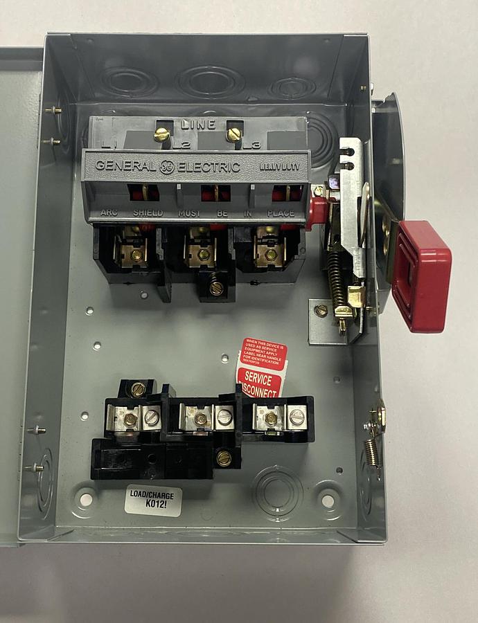 GENERAL ELECTRIC,TH3361,FUSIBLE SAFETY SWITCH 30A 600V 3P NEW