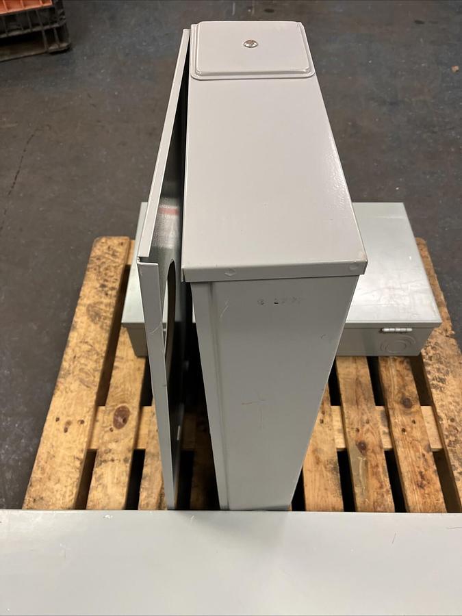 Milbank,320,Amp Meter Base Socket 3PH