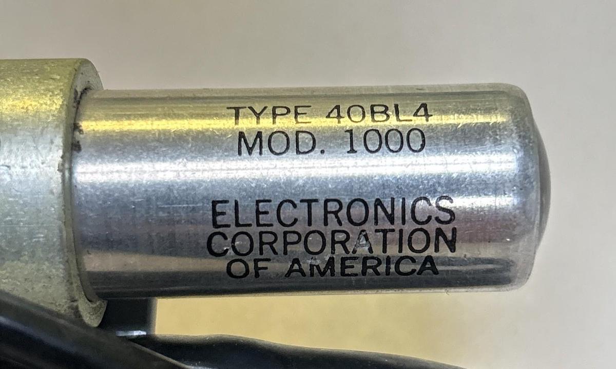 Used ELECTRONICS CORP OF AMERICA,40BL4-1000,PHOTOELECTRIC RELAY SENSOR